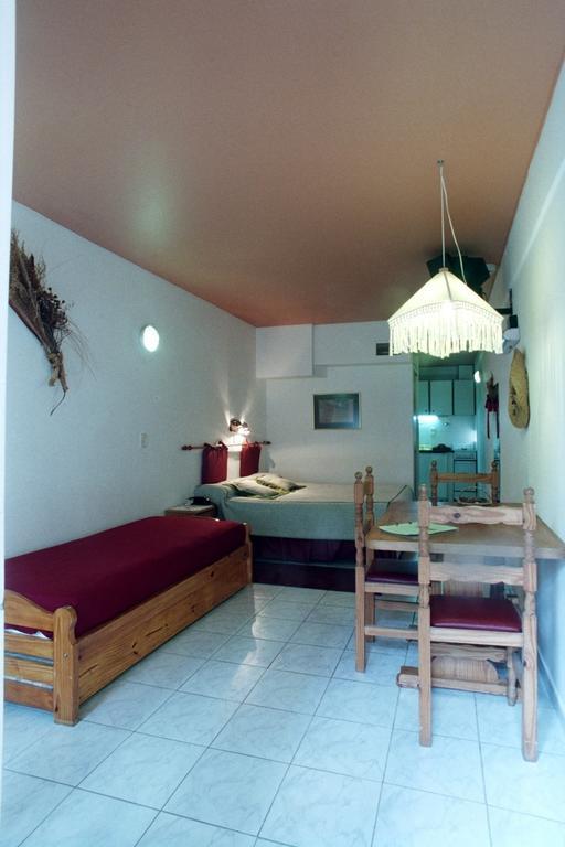 Las Bardas Hotel Puerto Madryn Exterior photo